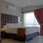 Hotel L'opera Deluxe 4*