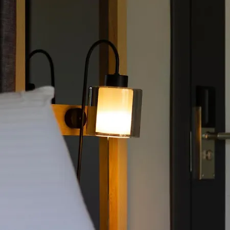 L'opera Deluxe Hotel