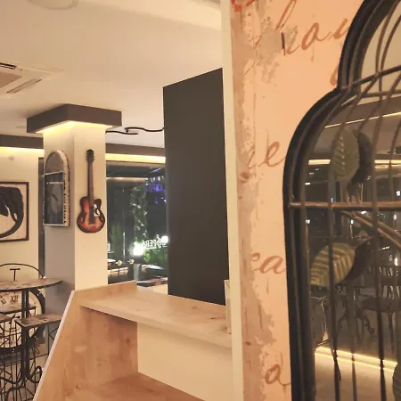 L'opera Deluxe Hotel 4*