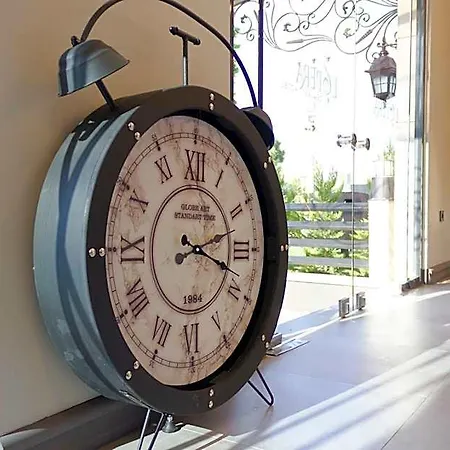 L'opera Deluxe فندق أكشاي